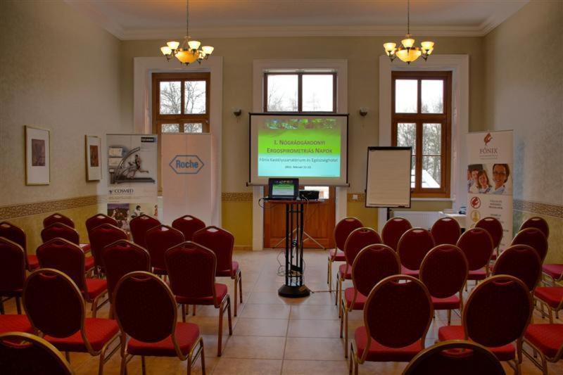 Fonix Wellness Resort Csitár Buitenkant foto