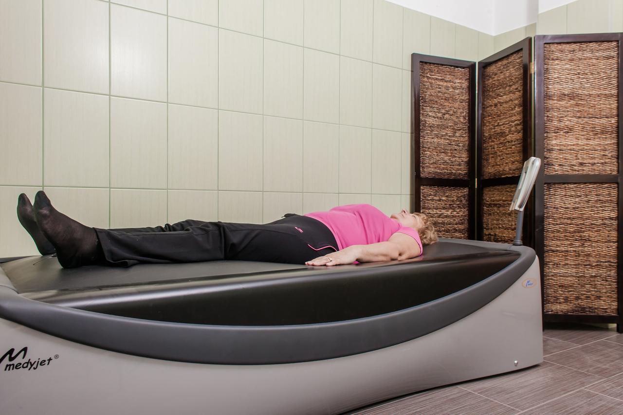 Fonix Wellness Resort Csitár Buitenkant foto