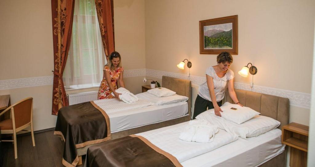 Fonix Wellness Resort Csitár Buitenkant foto